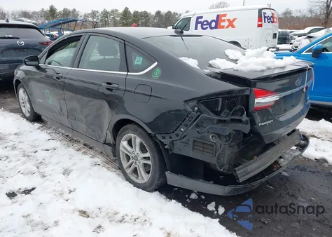 2018 Ford Fusion Hybrid Se z USA, uszkodzony, nr VIN 3FA6P0LU9JR173544